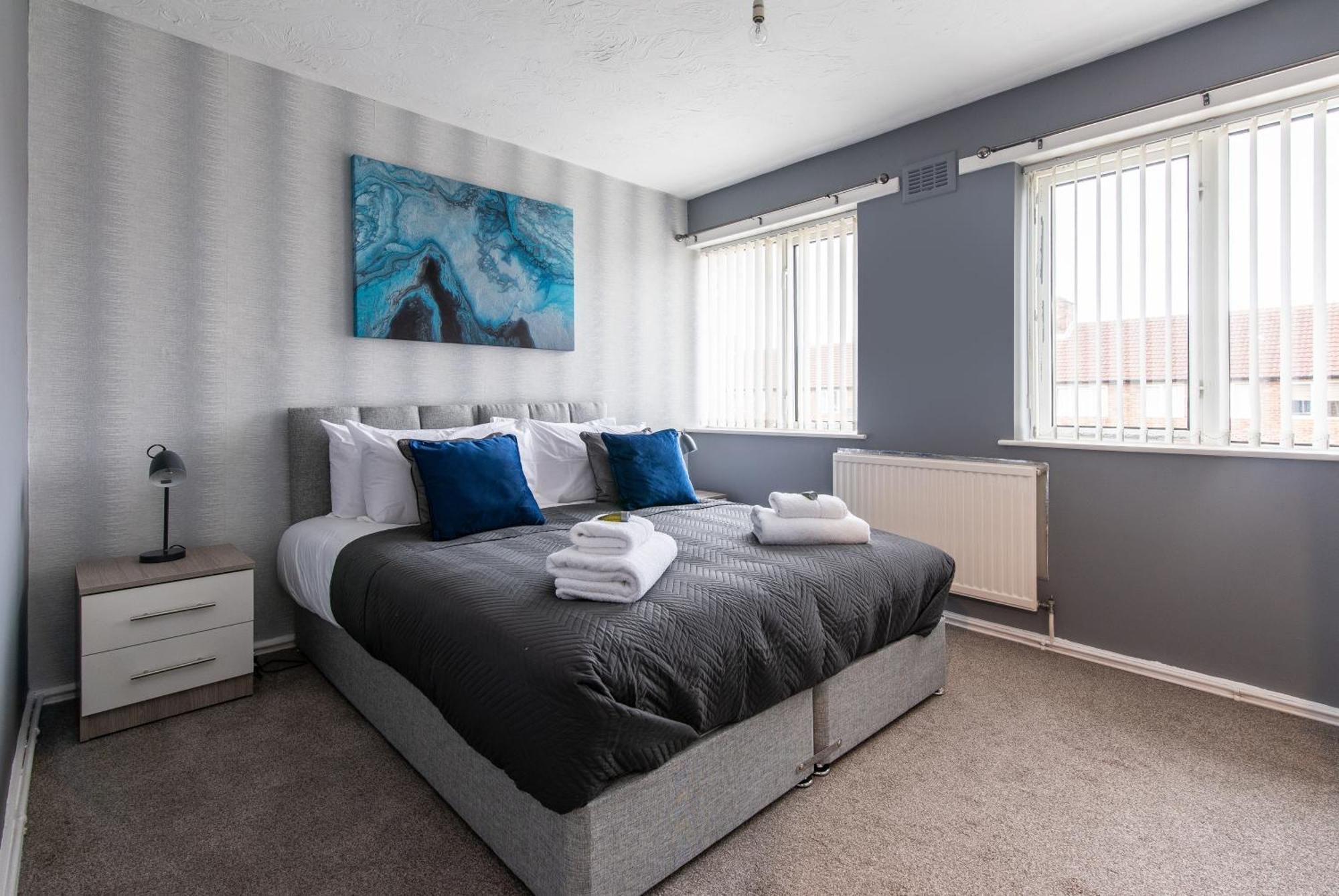 3 Bed Apartment - Perfect For Contractors Near Liverpool Airport Hale  Zewnętrze zdjęcie