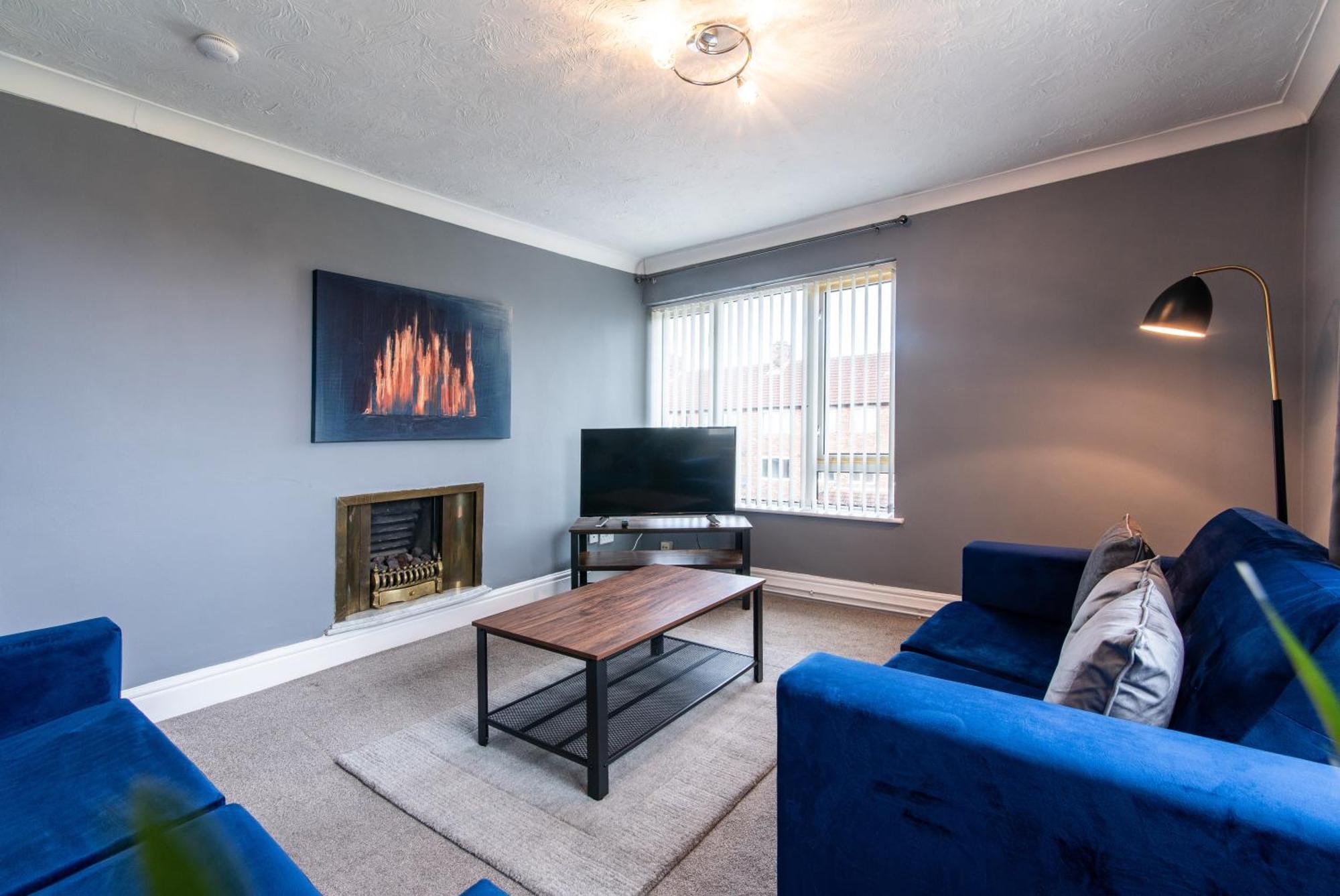 3 Bed Apartment - Perfect For Contractors Near Liverpool Airport Hale  Zewnętrze zdjęcie